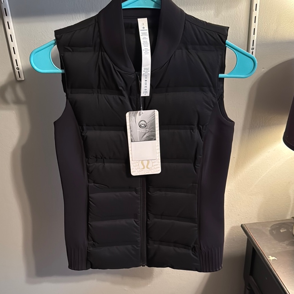 Lululemon Black Puffer Vest